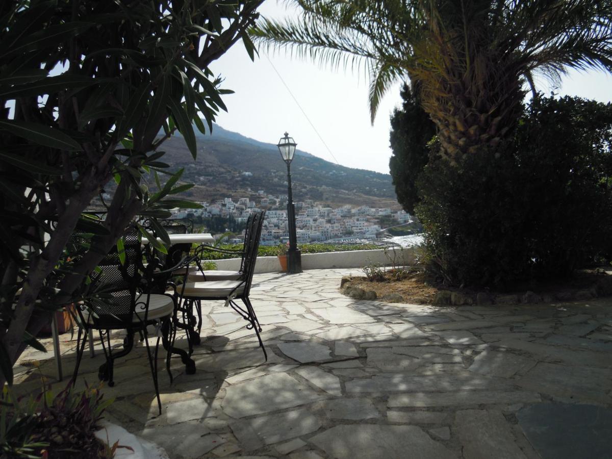 Blue Dolphin Hotel Batsi  Exterior foto