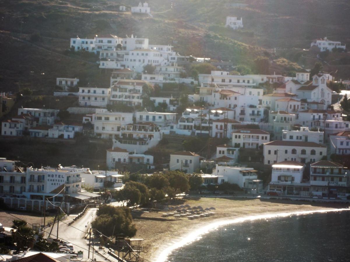 Blue Dolphin Hotel Batsi  Exterior foto