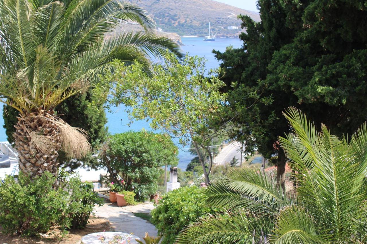 Blue Dolphin Hotel Batsi  Exterior foto